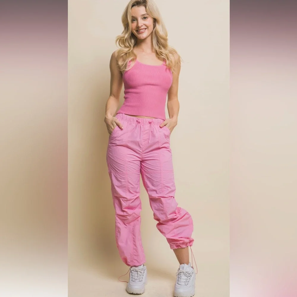 38 Fabulous Parachute Pants with Elastic Waist - Picture 2 of 6
